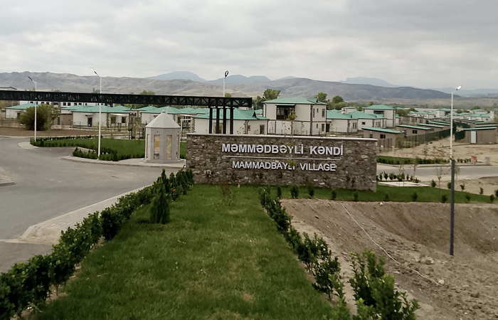 690493b5549ab.jpg